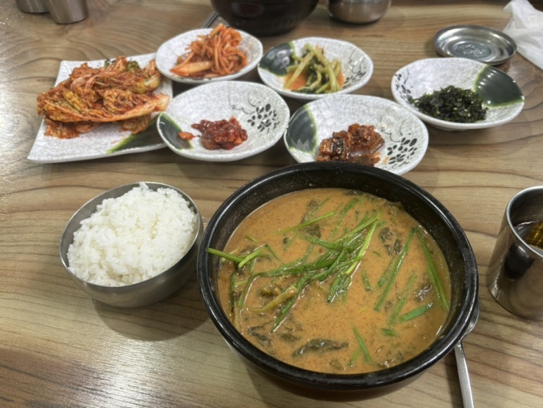 꽃다리식당 이미지