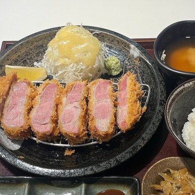 톤섬 이미지