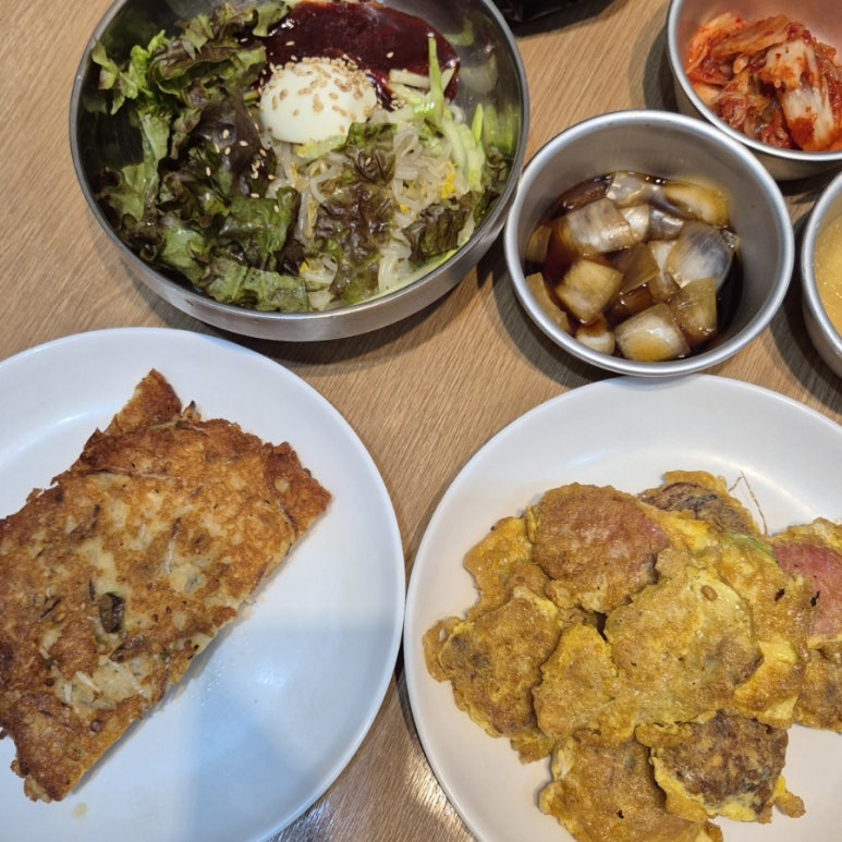 비빔잔치국수지짐이 이미지
