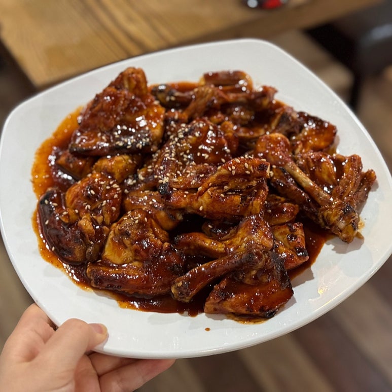 유진바베큐치킨 이미지