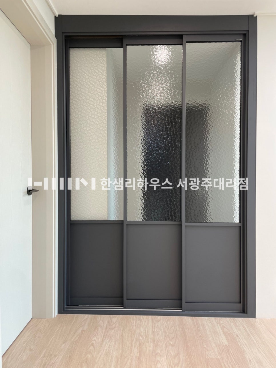 동산유리 이미지
