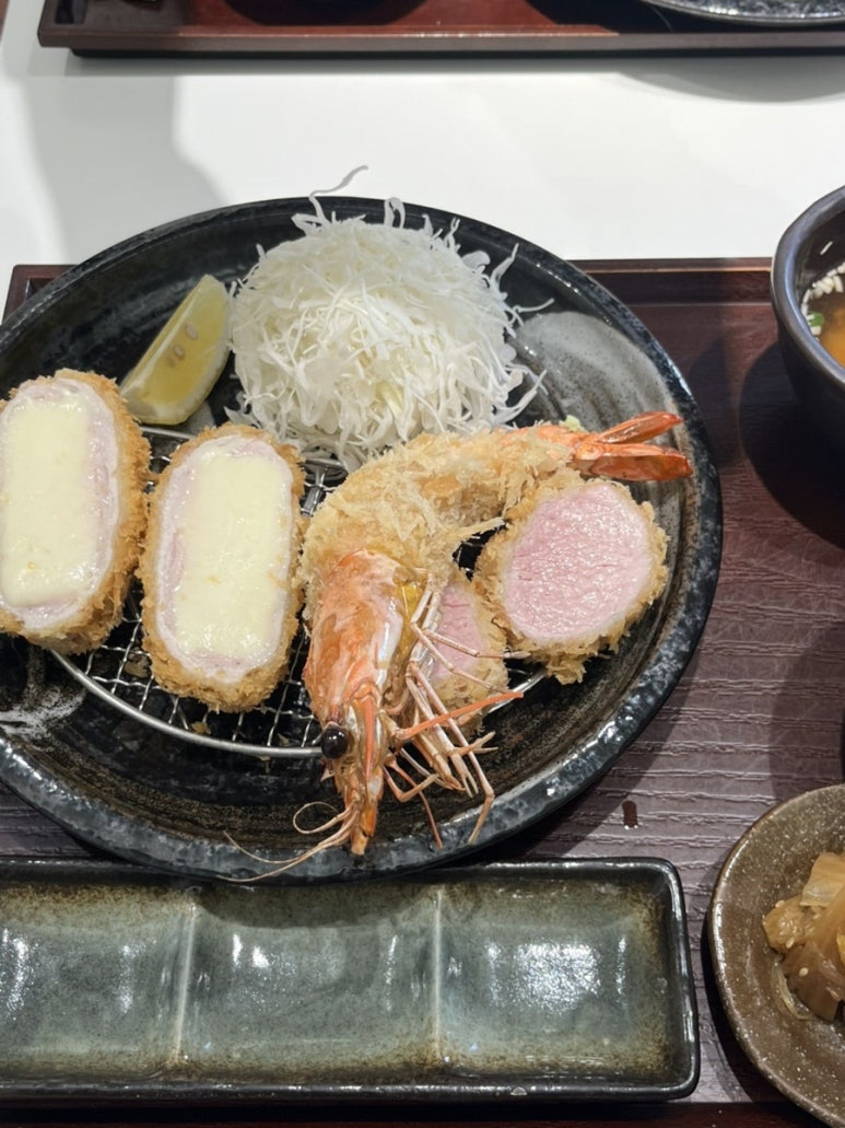 인생돈까스 이미지