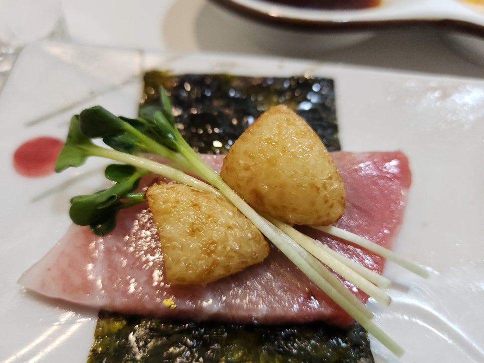 본참치스시 이미지