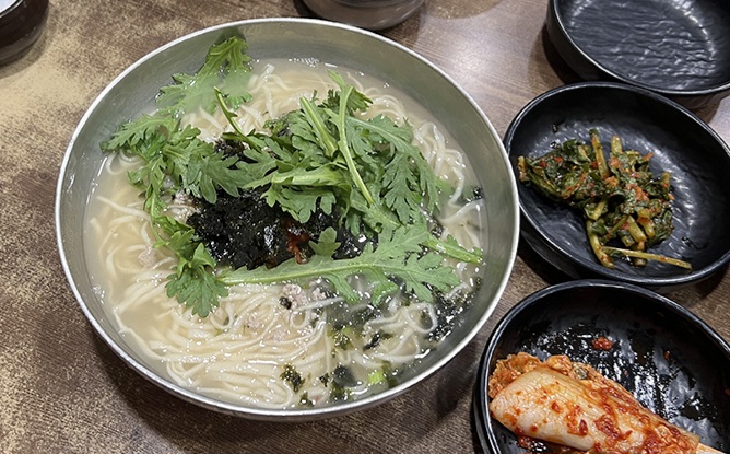 인정칼국수 이미지