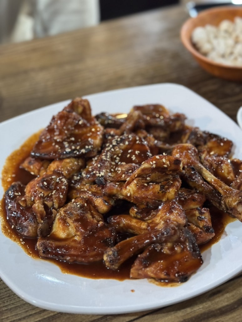 유진바베큐치킨 이미지