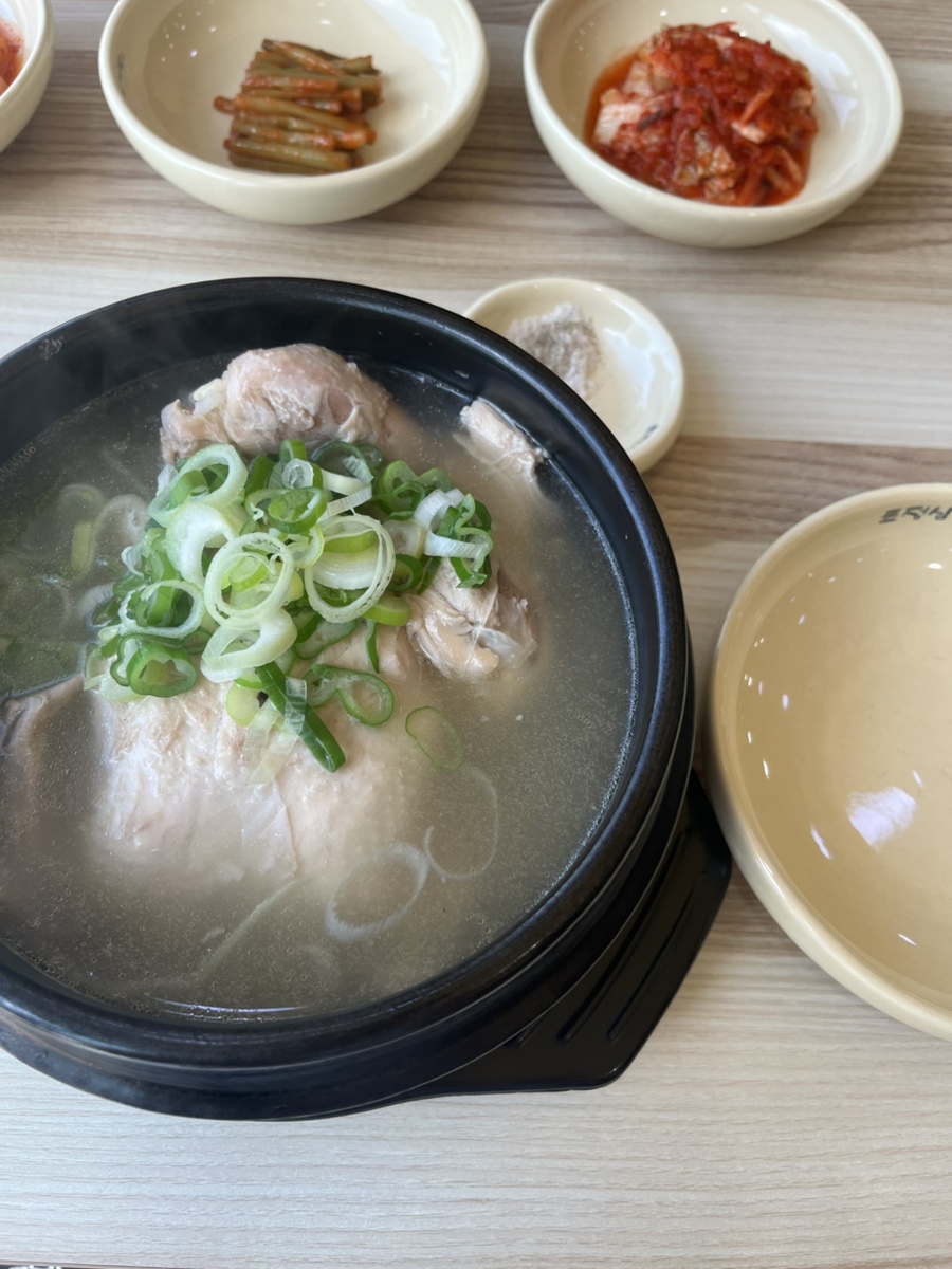 토정삼계탕 배방관 이미지