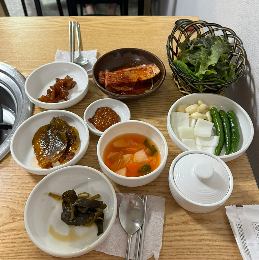 다운목살구이식당 이미지