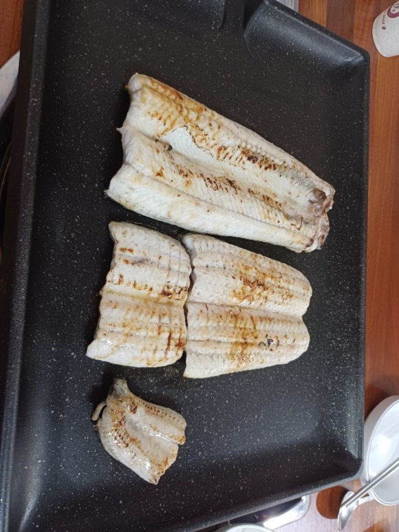 장어랑 아구랑 이미지