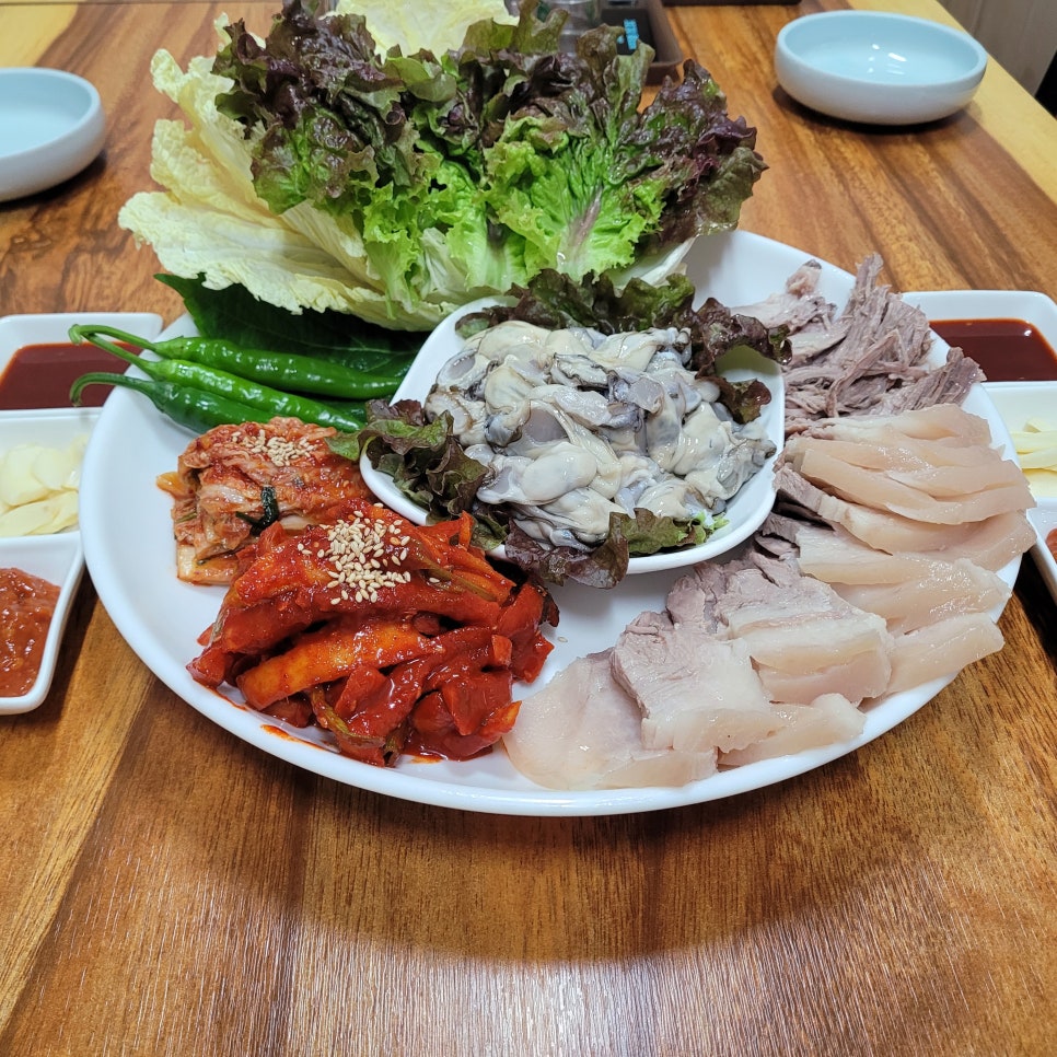 할매보쌈 이미지