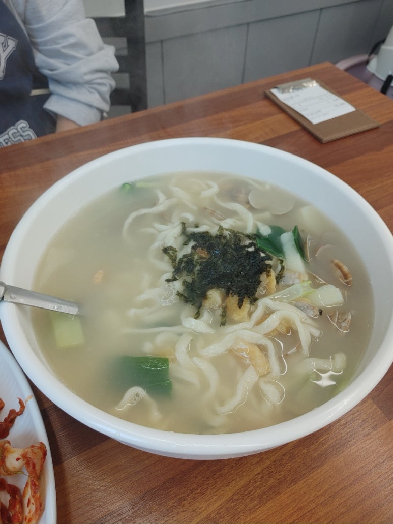 팔봉칼국수 이미지