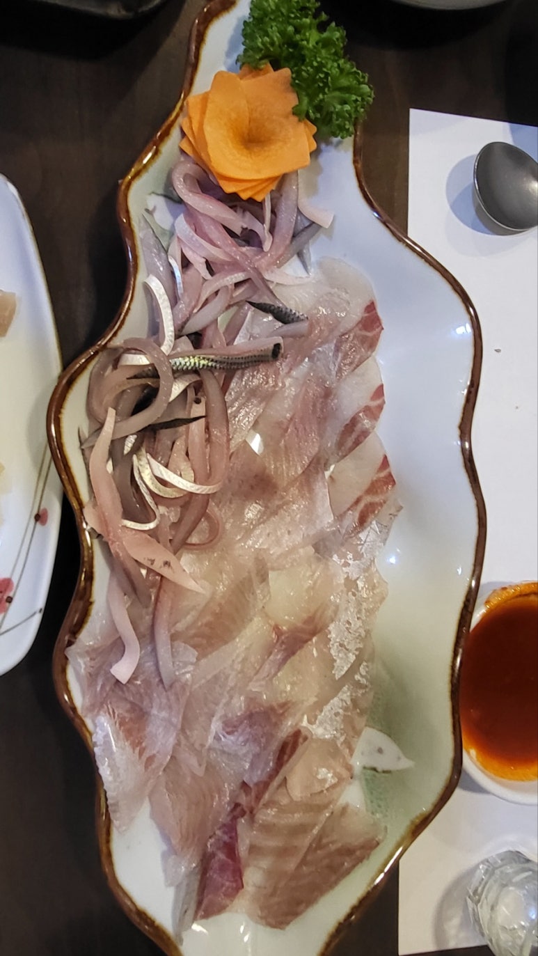 제갈량횟집 이미지