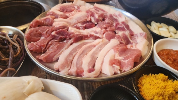 준석이네뒷고기 이미지