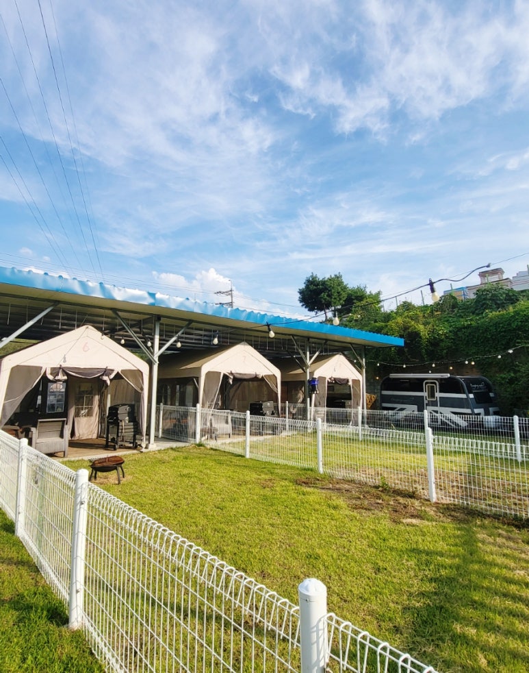 돌멩이캠핑바베큐 이미지