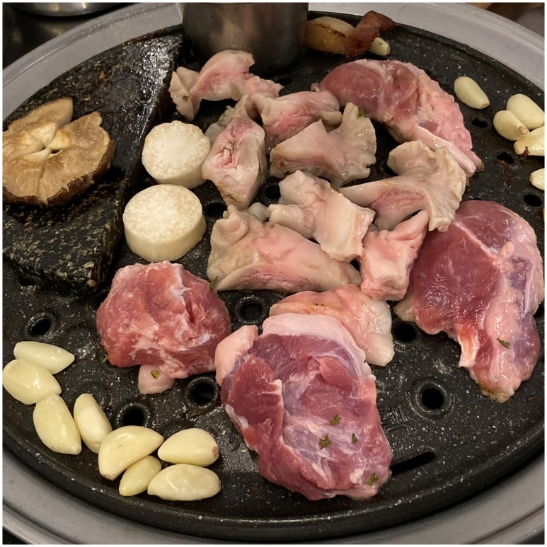 뒷돈상회 이미지