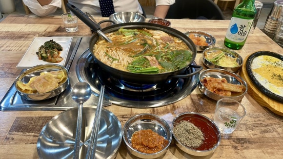 차돌이해장국 이미지