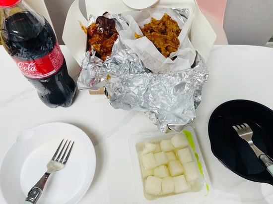 사구치킨 이미지