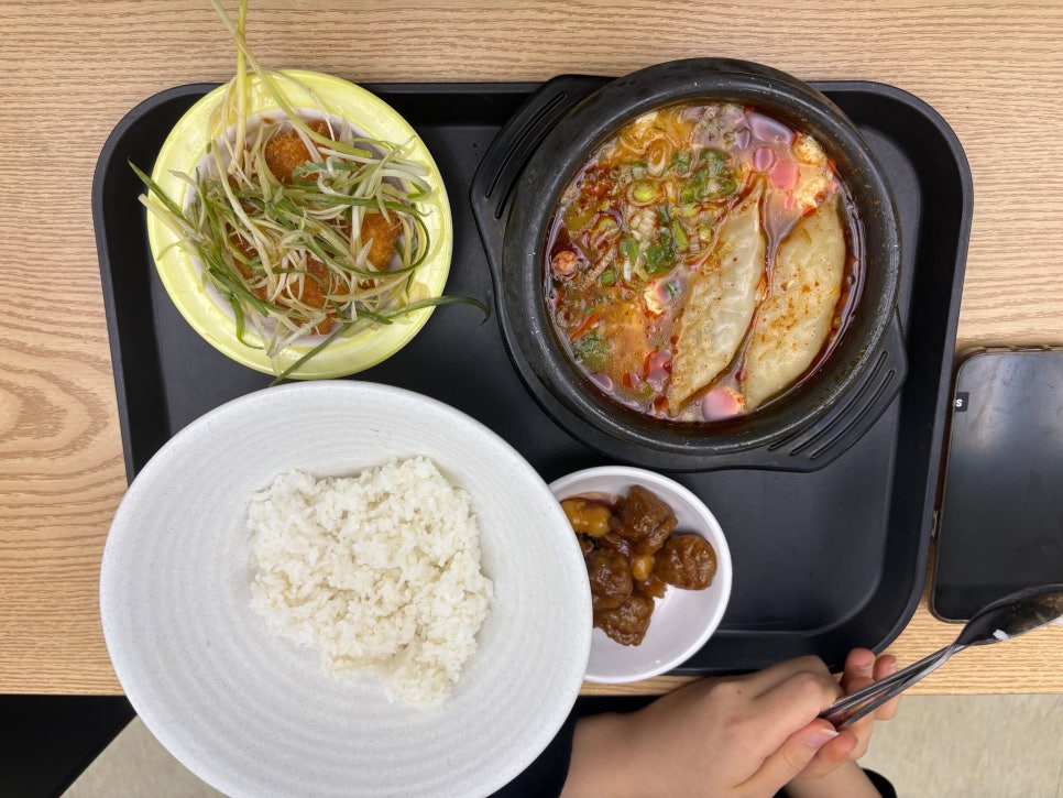 경희대학교(푸른솔문화관) 이미지