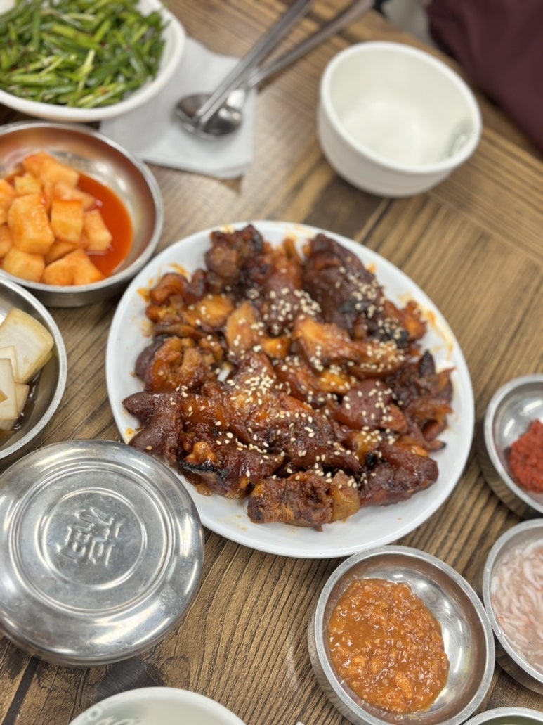 김가네불족발왕족발 이미지
