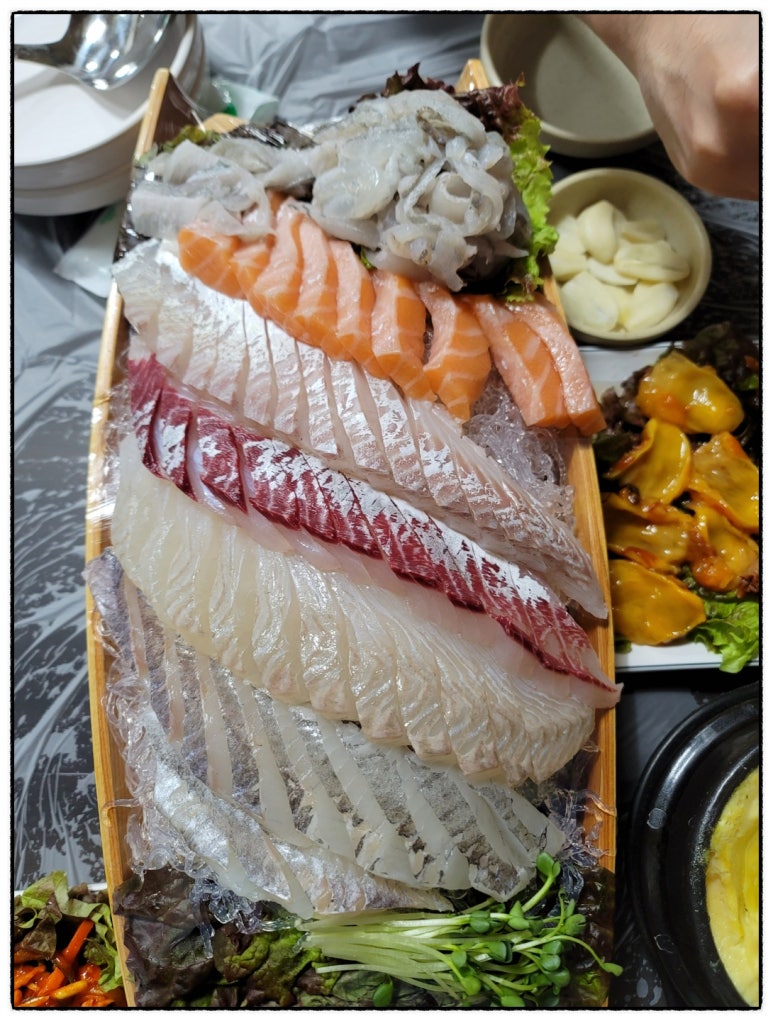 감탄회수산 이미지