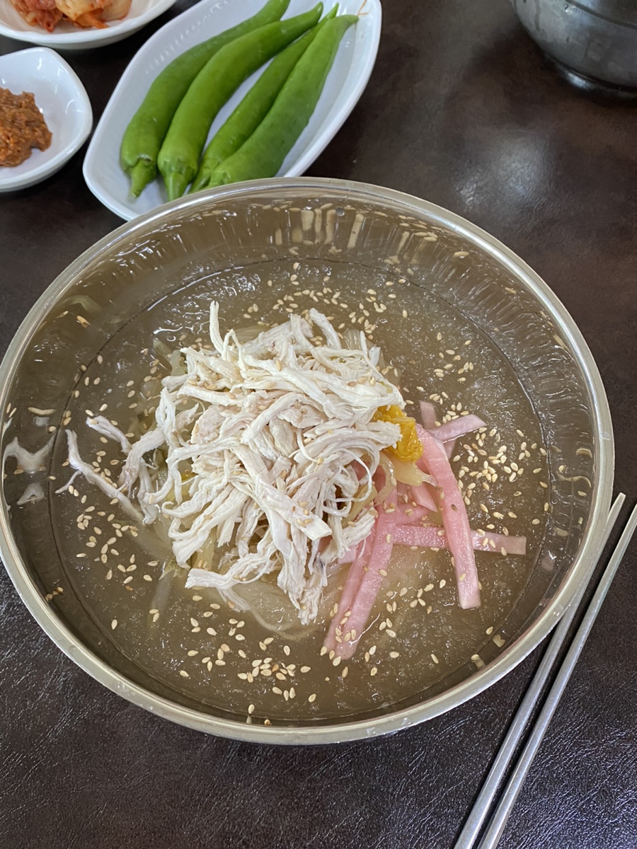 부뚜막초계국수 이미지