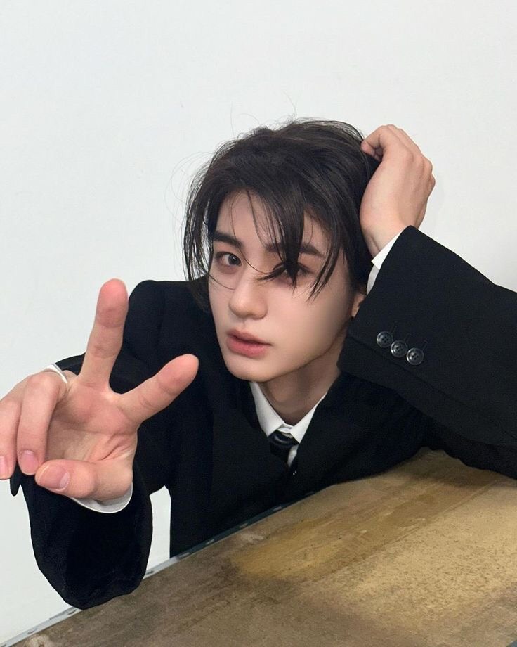 이한 이미지