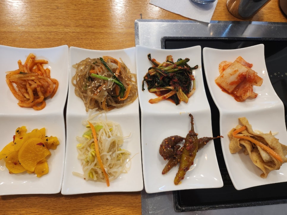 운동장뚝배기 이미지