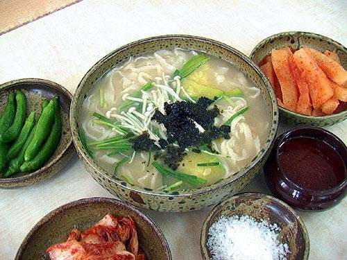 의성칼국수 이미지