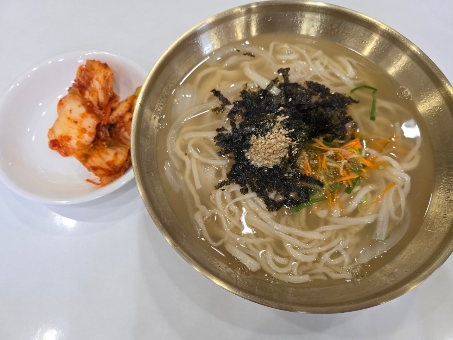 초가집손칼국수 이미지
