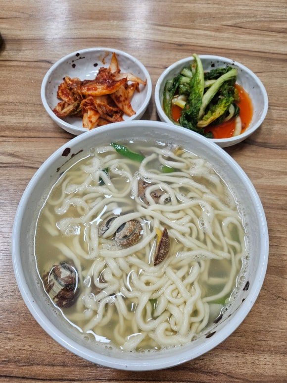 자매보리밥 칼국수 이미지