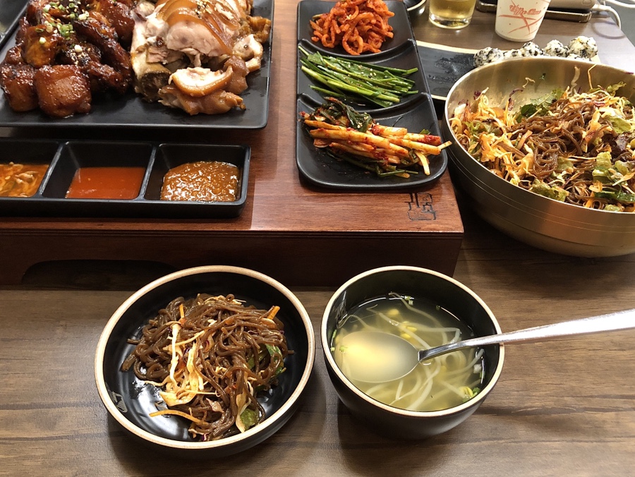 귀한족발작전점 이미지
