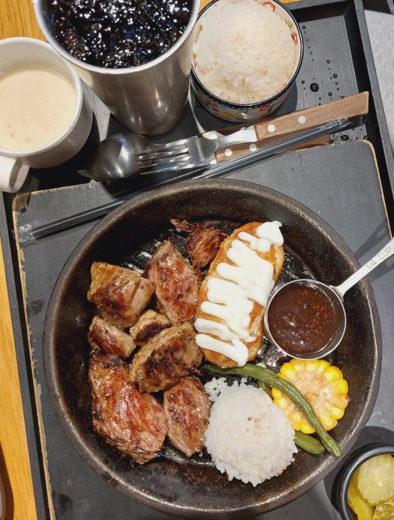 스테이크어스 강서NC점 사진 4