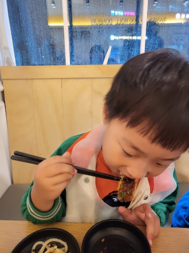 마싯는끼니 이미지