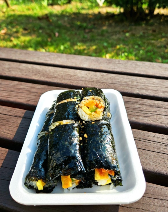 땡초꼬꼬마김밥 이미지