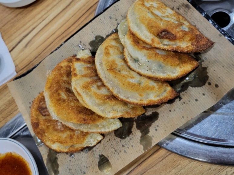 손만두랑손칼국수 이미지