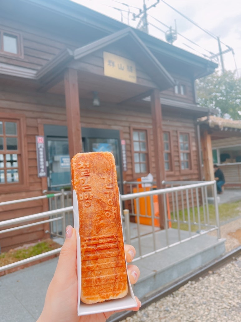 군산철길빵 이미지