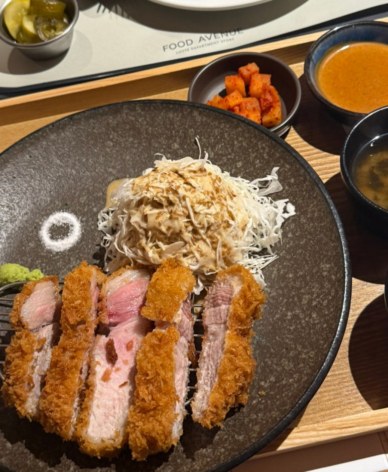 벨루티잠실점 이미지