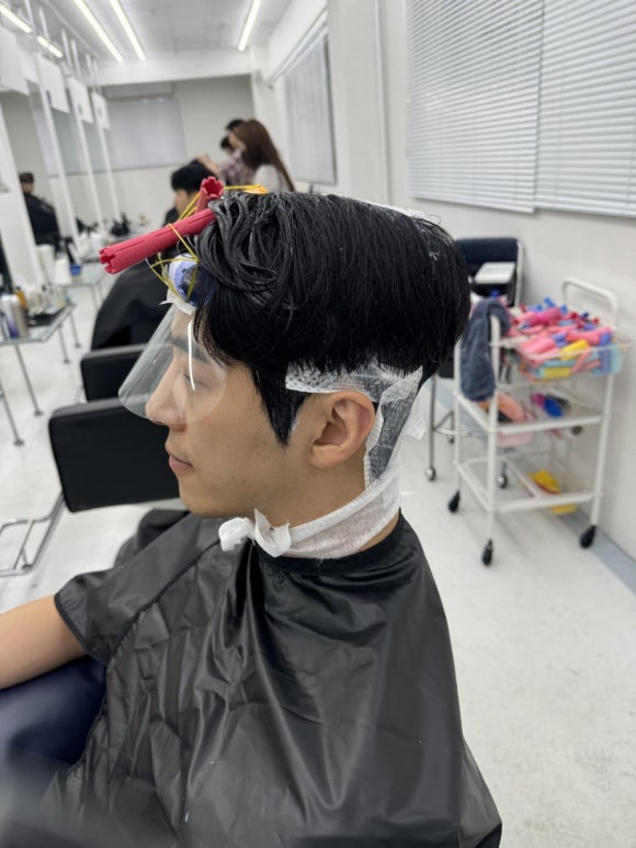 아뜰랑 맨즈헤어 신사역점 이미지