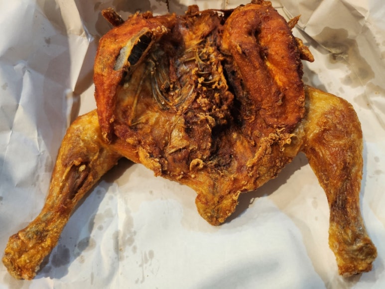 육회한통닭 이미지