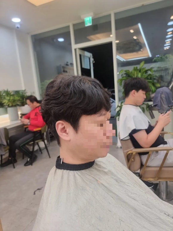 이끌린헤어살롱 이미지