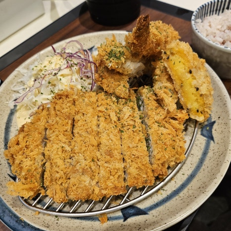 밀튼 가츠멘 이미지