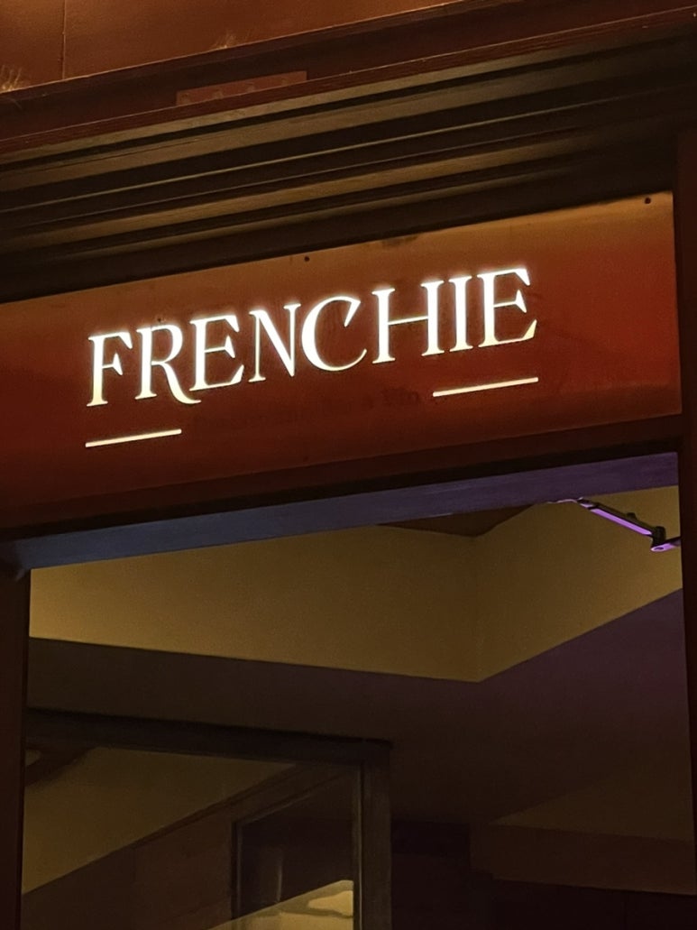 프랜치(Frenchie) 이미지