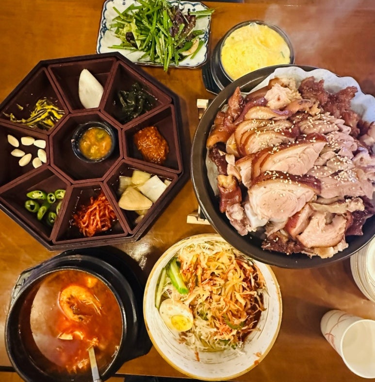 골뱅이엔해물닭발찜 이미지