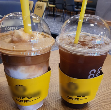 커피전문점 이미지