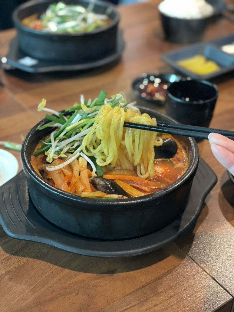 뚝배기짬뽕패밀리 이미지