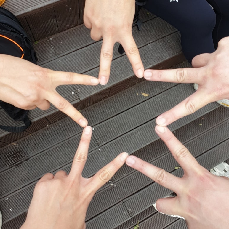 오늘도점핑 이미지