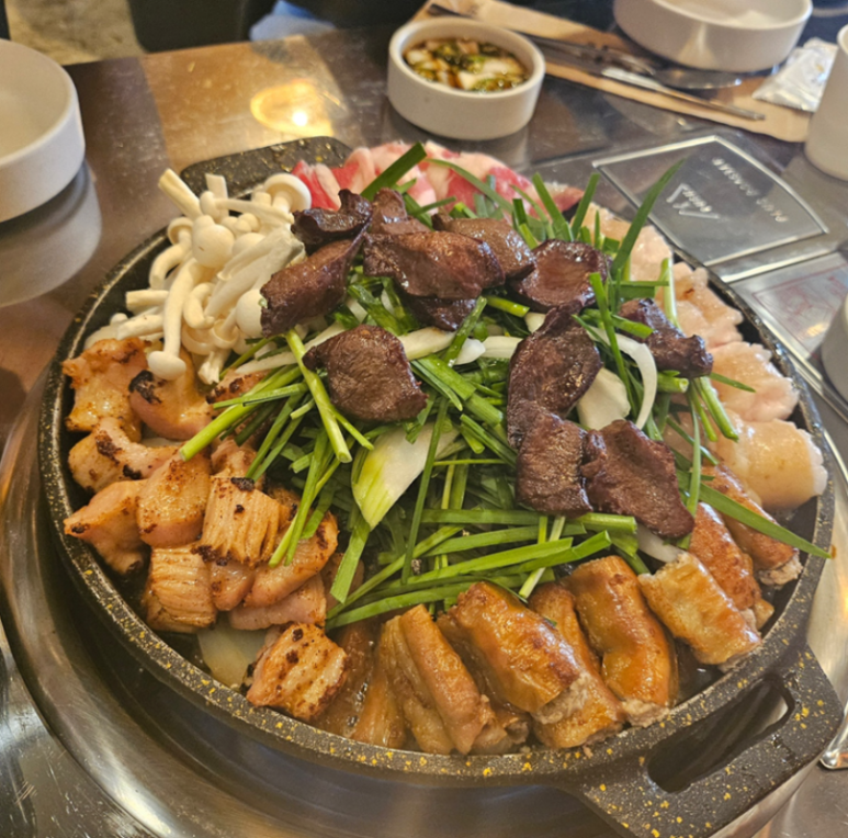 벽돌곱창삼봉지구점 이미지