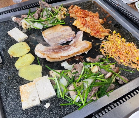 유수암돌판구이 이미지