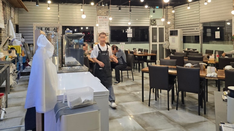 효동얼큰샤브손칼국수 이미지