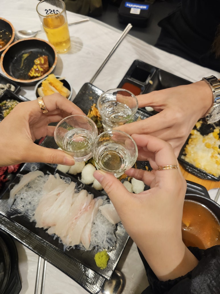 한천막횟집 이미지