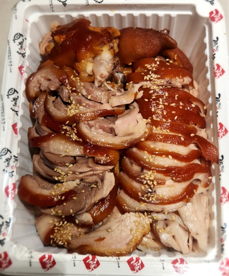 가장맛있는족발충주 이미지